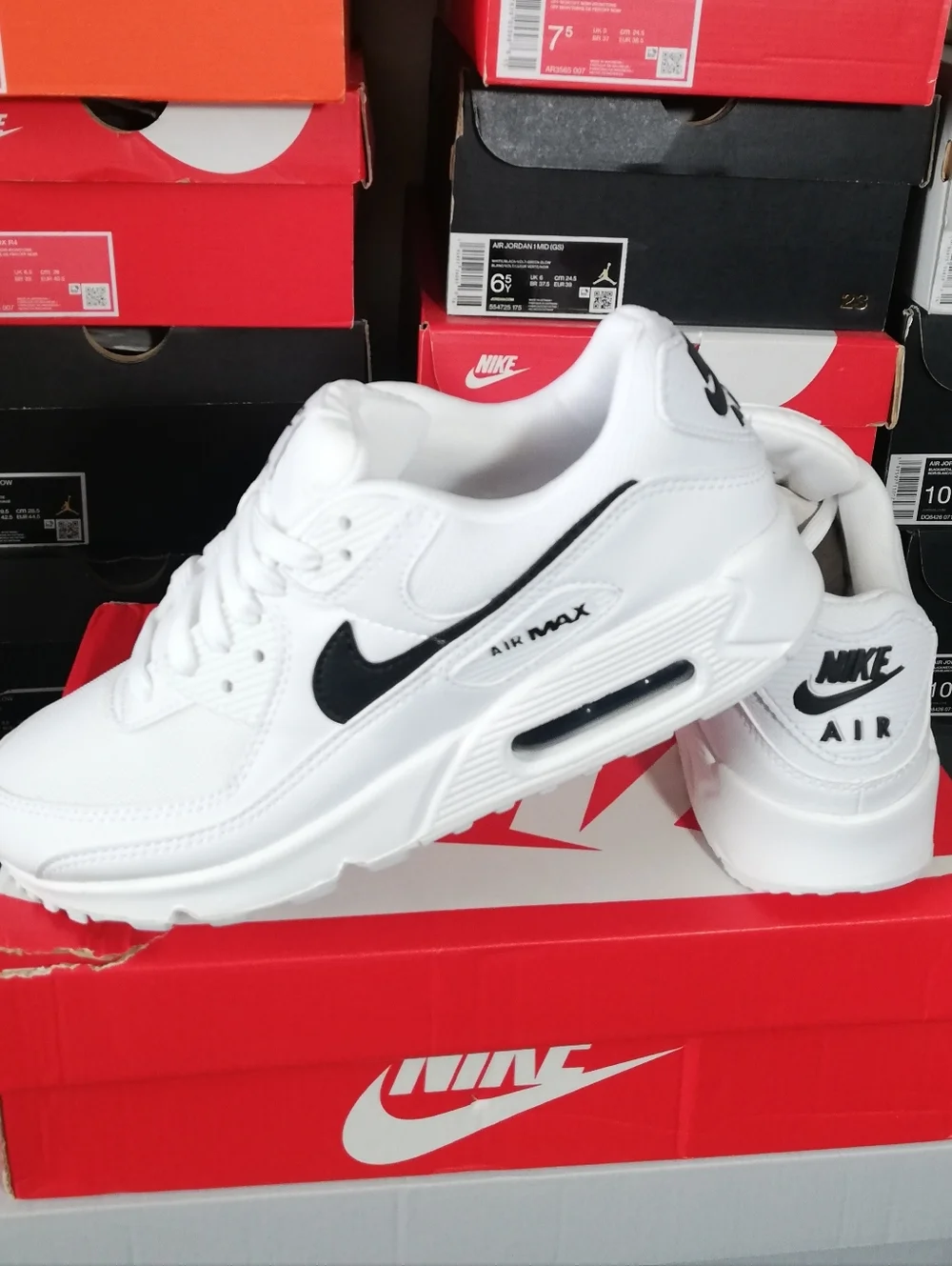 NIKE AIR MAX 90S ESSENTIAL WHITE-BLACK WOMEN US SIZE 9 BRAND NEW IN BOX - Picture 2 of 13